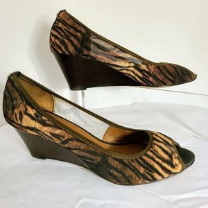 Donald J Pliner Molly Mesh Leopard Open Toe Wedge
